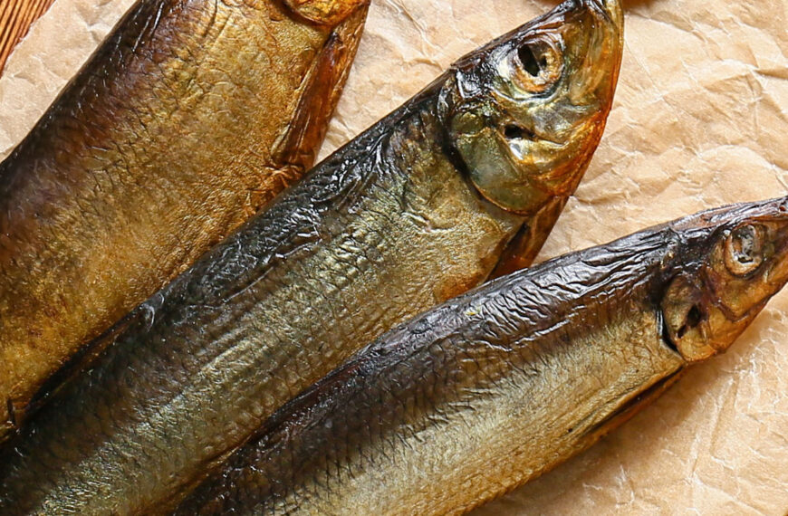 Smoked herring